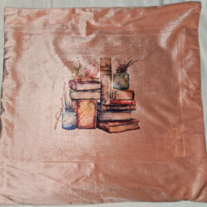Kussensloep licht roze met boeken